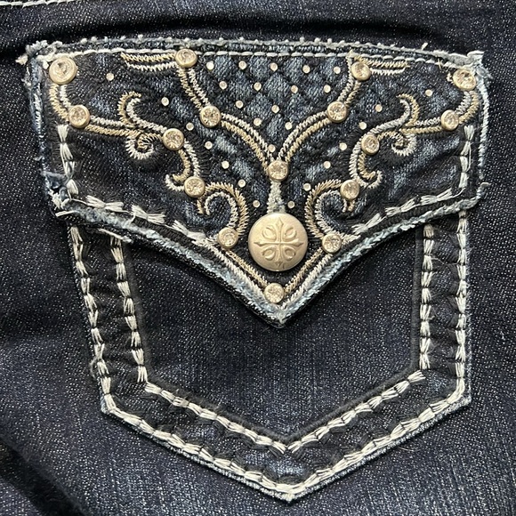 Love Nation Premium Jean, Bootcut, Bling Flap Pockets, Size 6 - Picture 3 of 10